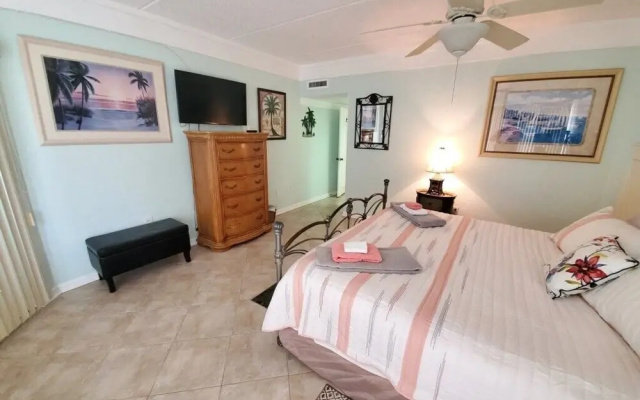 Island House B107