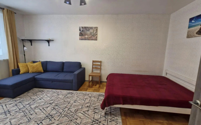 Good Room Guru на бульваре Адмирала Ушакова 8
