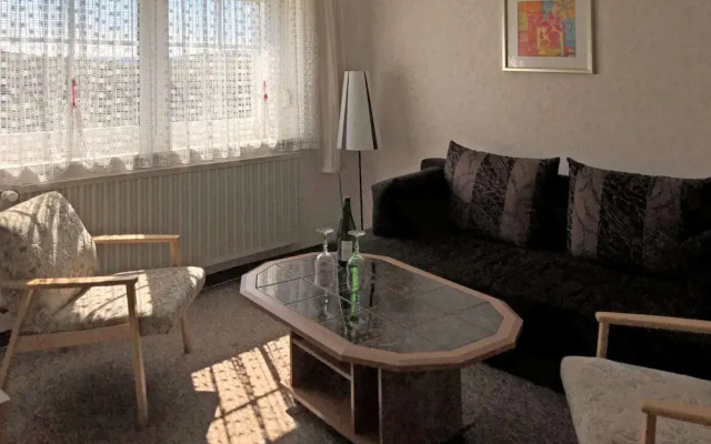 Garden Apartment, Gobweinstein
