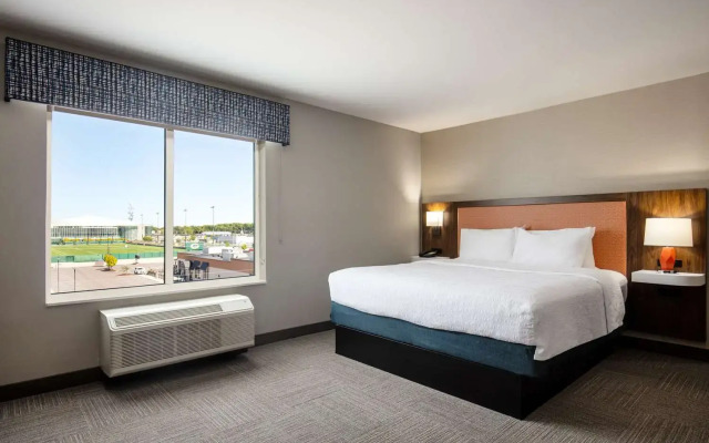 Hampton Inn by Hilton Green Bay Stadium