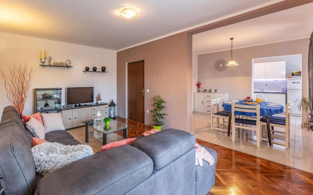 Stunning Home in Fazana With Wifi and 2 Bedrooms