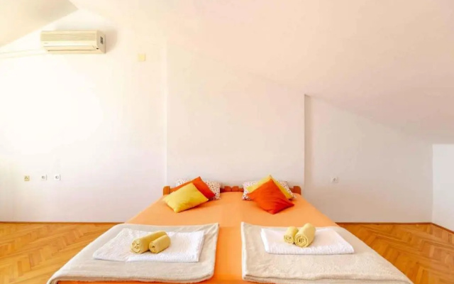 Apartment in Crikvenica 39423