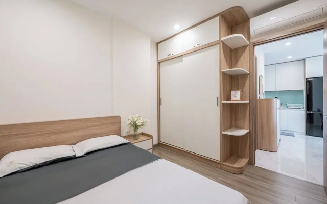 LA Nest 2BR WeeklyMonthly big deal GH2