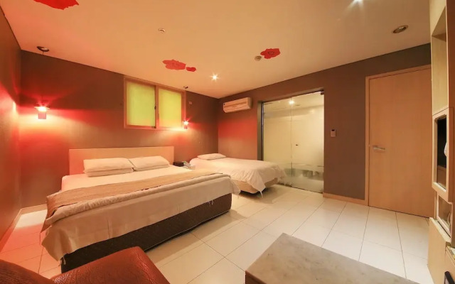 Nowon Film 37.2 Hotel