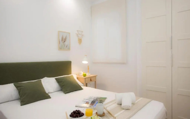 SingularStays Sorolla