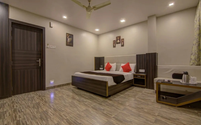 OYO 4266 Hotel Sagar