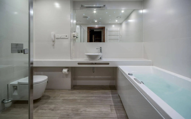 Luxury Spa & Wellness Hotel Prezident