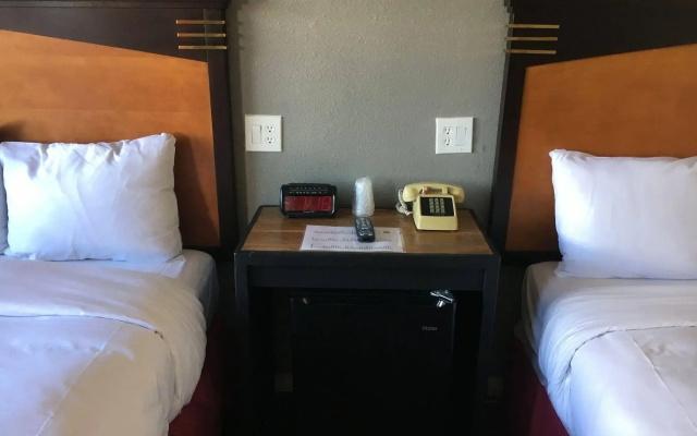 The Guest Harbor Inn - Port of Los Angeles San Pedro