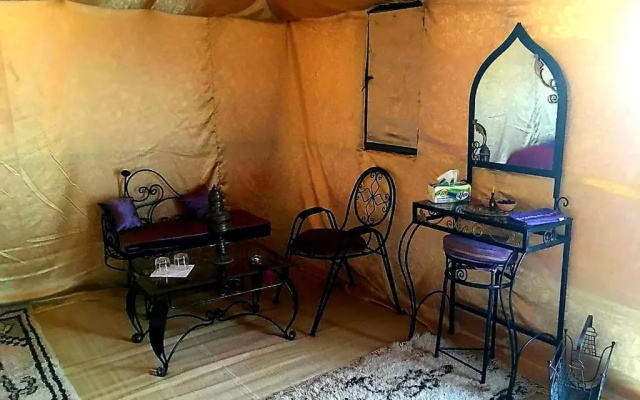 Merzouga Luxury Camp