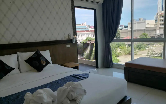 NJ Patong Hotel