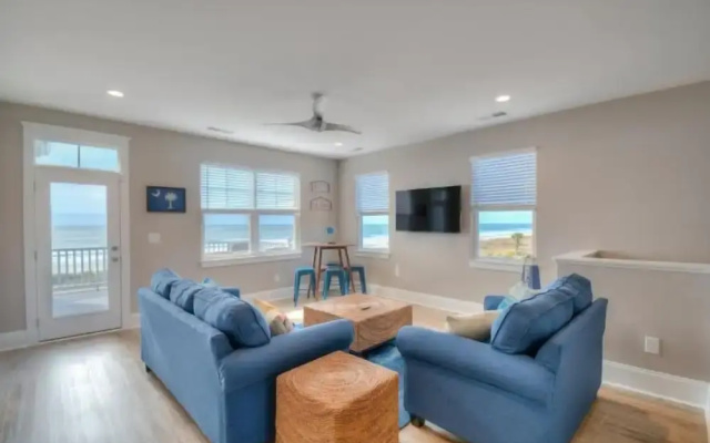 Baileys Blue Ocean View
