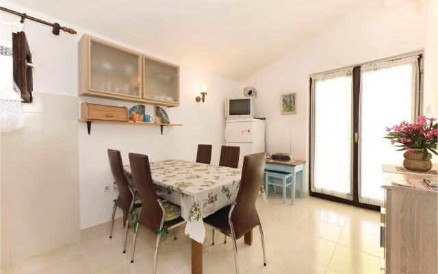 Awesome Home in Jadrija With Wifi and 2 Bedrooms