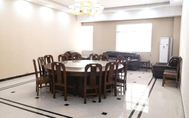 City 118 Selected Hotel Linyi Jiaxing Fruit Market