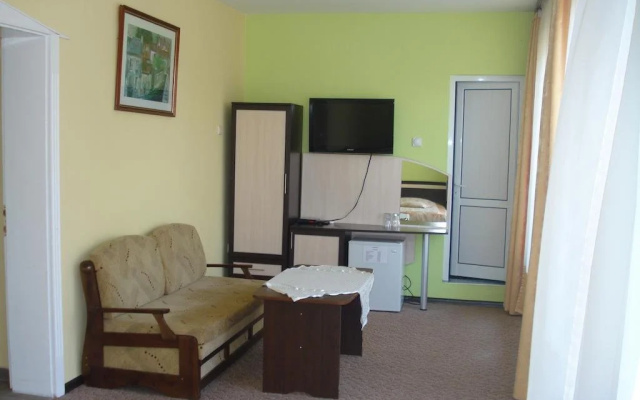 Lazur Complex