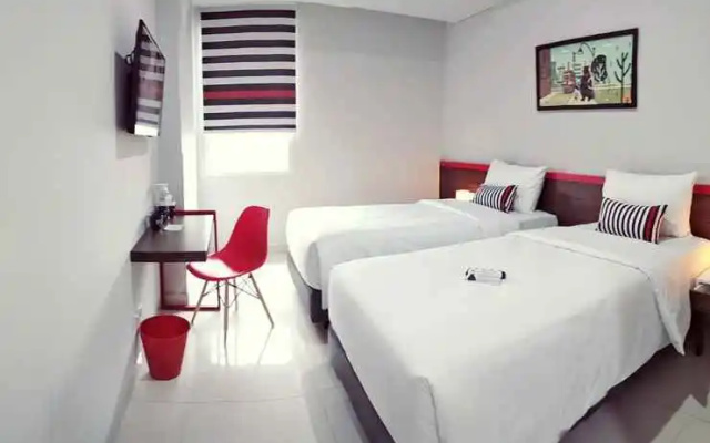 HI Hotel Senen
