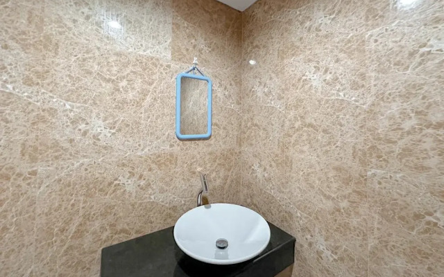 Studio Modern Style at Grand Sungkono Lagoon Apartment