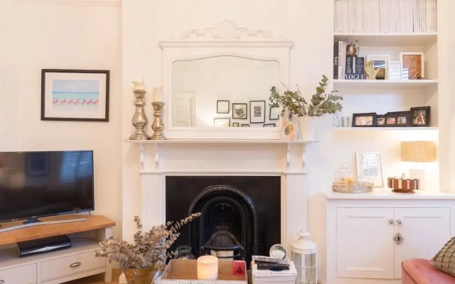 NEW Bright 2BD Flat in the Heart Alexandra Palace