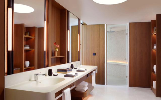 The Ritz-Carlton Maldives, Fari Islands