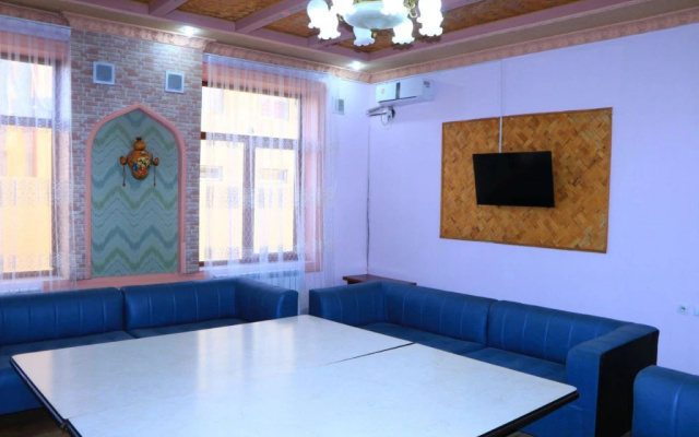 O'zbek Hotel