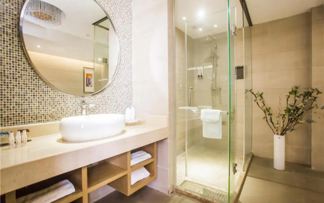 Zhanjiang Lavande Grandbuy Branch Hotel