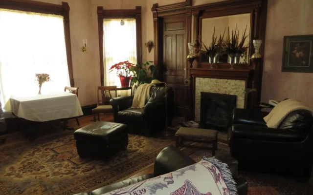 Market Street Inn