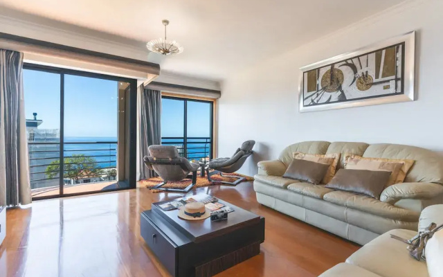 Views of Madeira by Atlantic Holiday