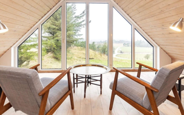 6 Person Holiday Home in Frostrup