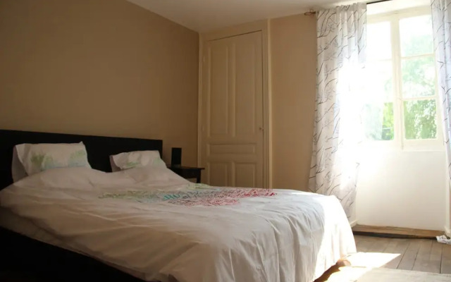 Elegant Family Home in Bouix