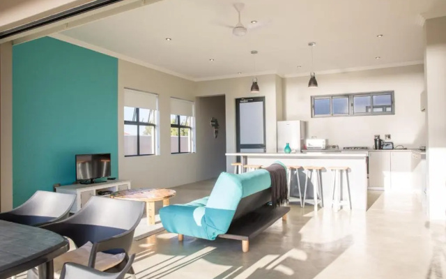 Beach Breakaway Apartment
