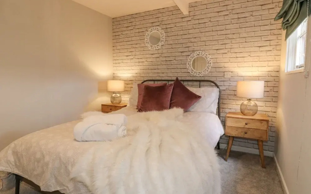 The Lodge at Wildersley Farm