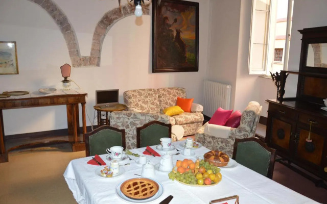 Casa Ciri Bed  Breakfast