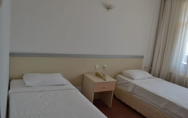 Kirtay Hotel