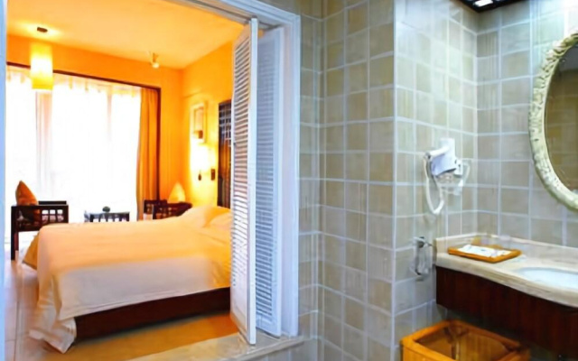 Yangpu Tianya Fashion Hotel