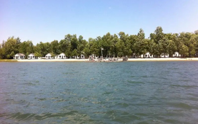 Hills Point Resort