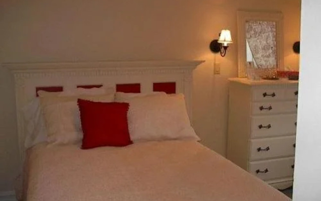 Bide-A-While B&B
