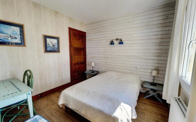 Maison Jullouville, 5 pièces, 8 personnes - FR-1-361-27