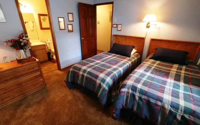 Mammoth Sierra Townhomes #21