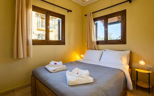 Stoupa Oasis - Spitiko Garden Getaway
