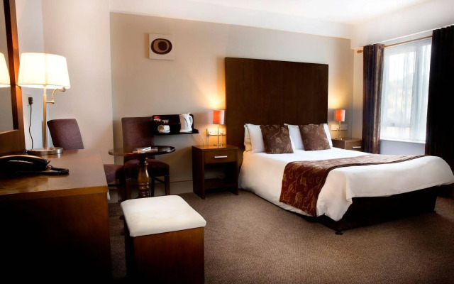 The Gateway Hotel