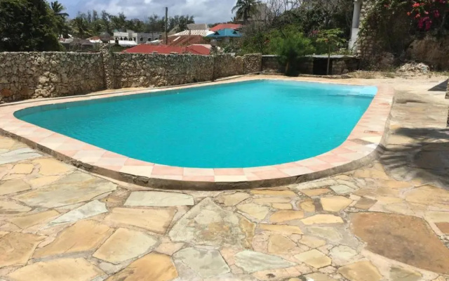 Luxurious apartment next to Watamu Beach