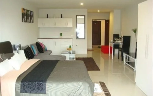 T.W. Jomtien Beach Resort