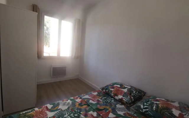 Appartement au cœur de cassis vue sur le parc