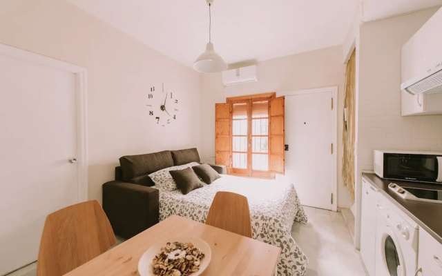 Sevilla Apartments San Luis