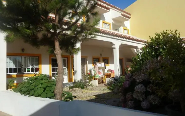 Residencia Faz-as-Pazes