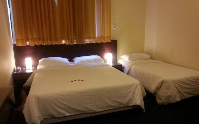 Mizpe Yam Boutique Hotel