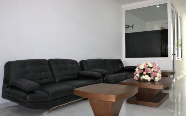 Hotel Rega Suites Guayabitos - Family & Kitchen