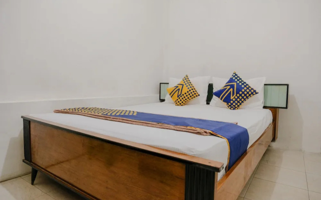 OYO Life 2417 Melati Residence