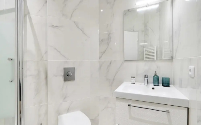 Chic Apartment With Garden -2br/6p- Saint-lambert