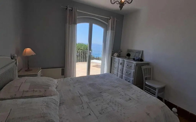 Maison Rayol-Canadel-sur-Mer, 5 pièces, 9 personnes - FR-1-308-142