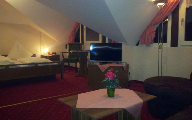 Hotel zur Winzergenossenschaft
